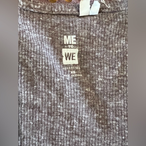 Cropped Top - Picture 2 of 4